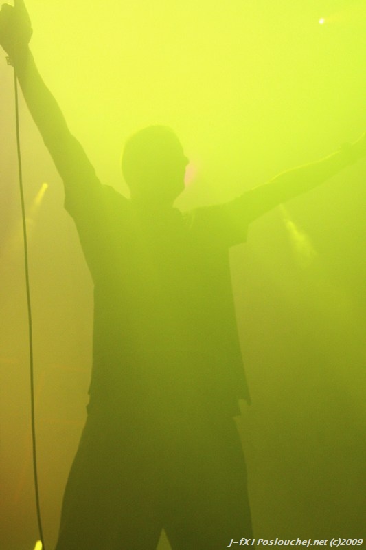 ice cube - 10.4.09